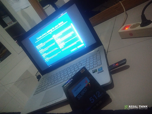 Melakukan Penambahan SSD SATA 3.0 Adata 500GB Laptop Asus N550JK Resal Think